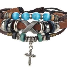 Nahast käepael helmeste ja risti ripatsiga